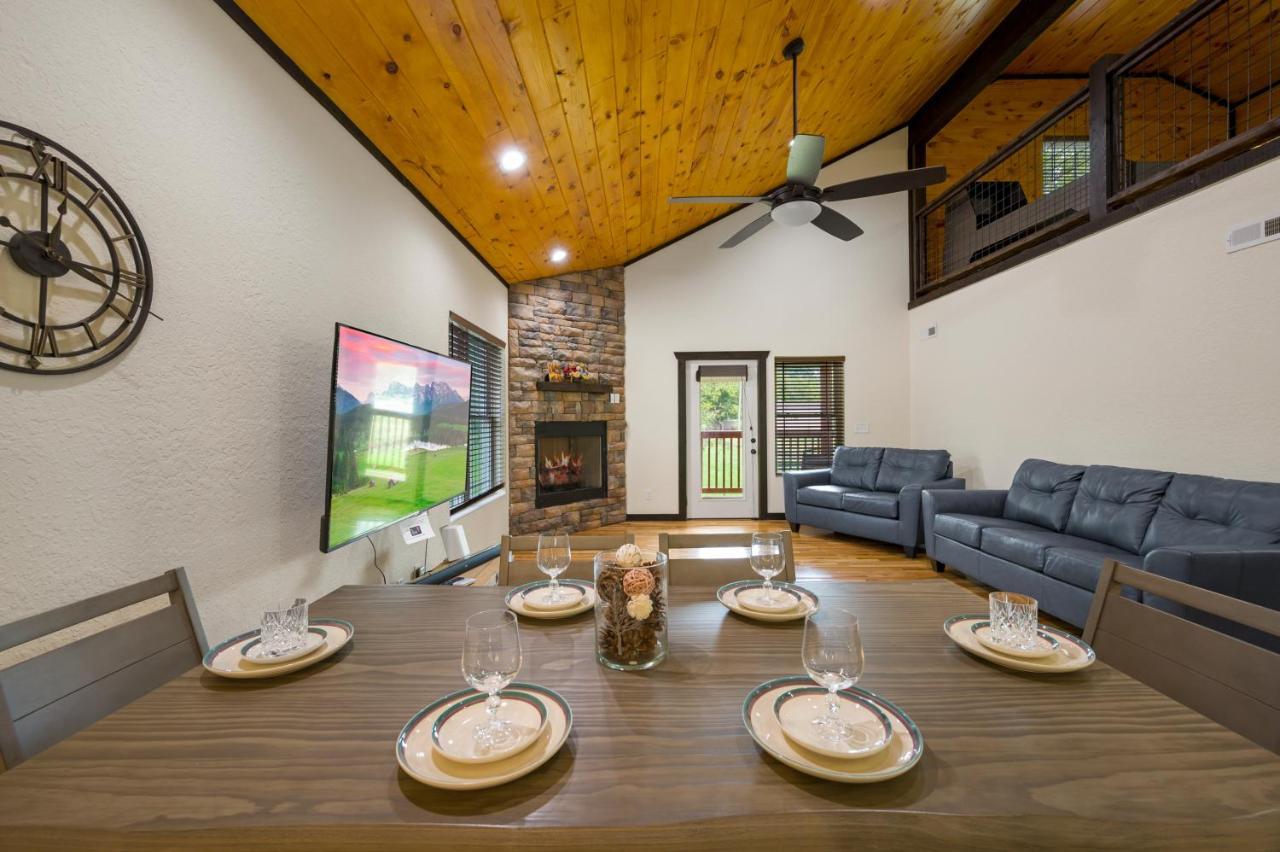 Smoky Mountain Chalet ピジョンフォージ エクステリア 写真
