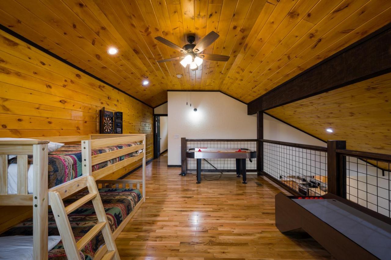 Smoky Mountain Chalet ピジョンフォージ エクステリア 写真