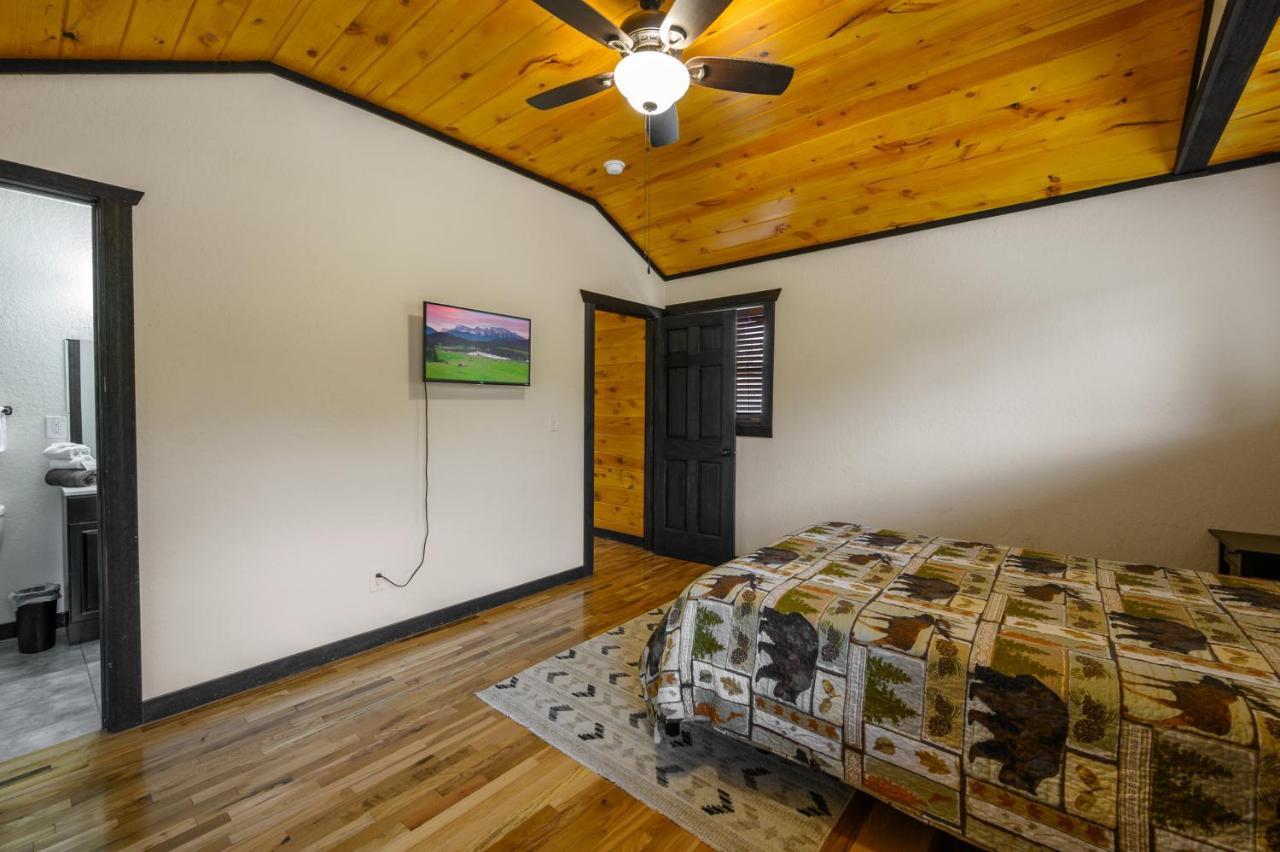 Smoky Mountain Chalet ピジョンフォージ エクステリア 写真