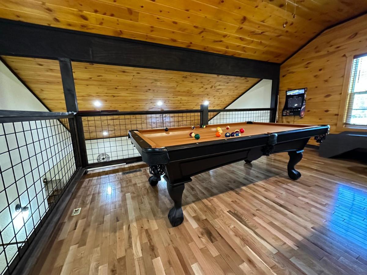Smoky Mountain Chalet ピジョンフォージ エクステリア 写真